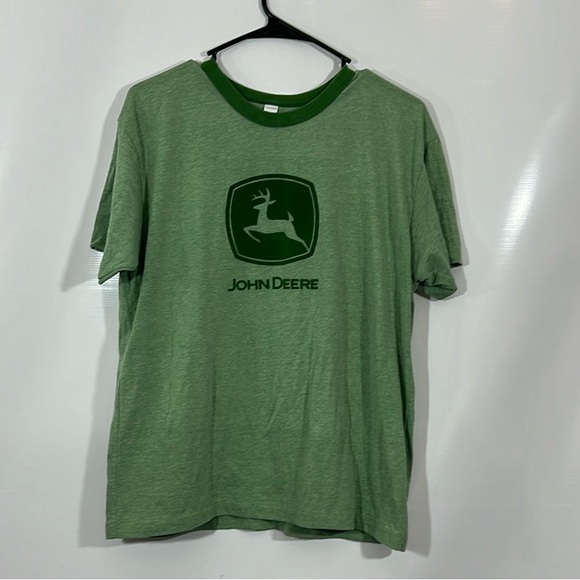 JOHN DEERE SHIRT SIZE L - Picture 2 of 6